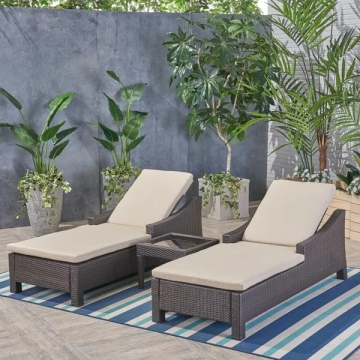 Outdoor Loungers Manufacturers in Chandigarh